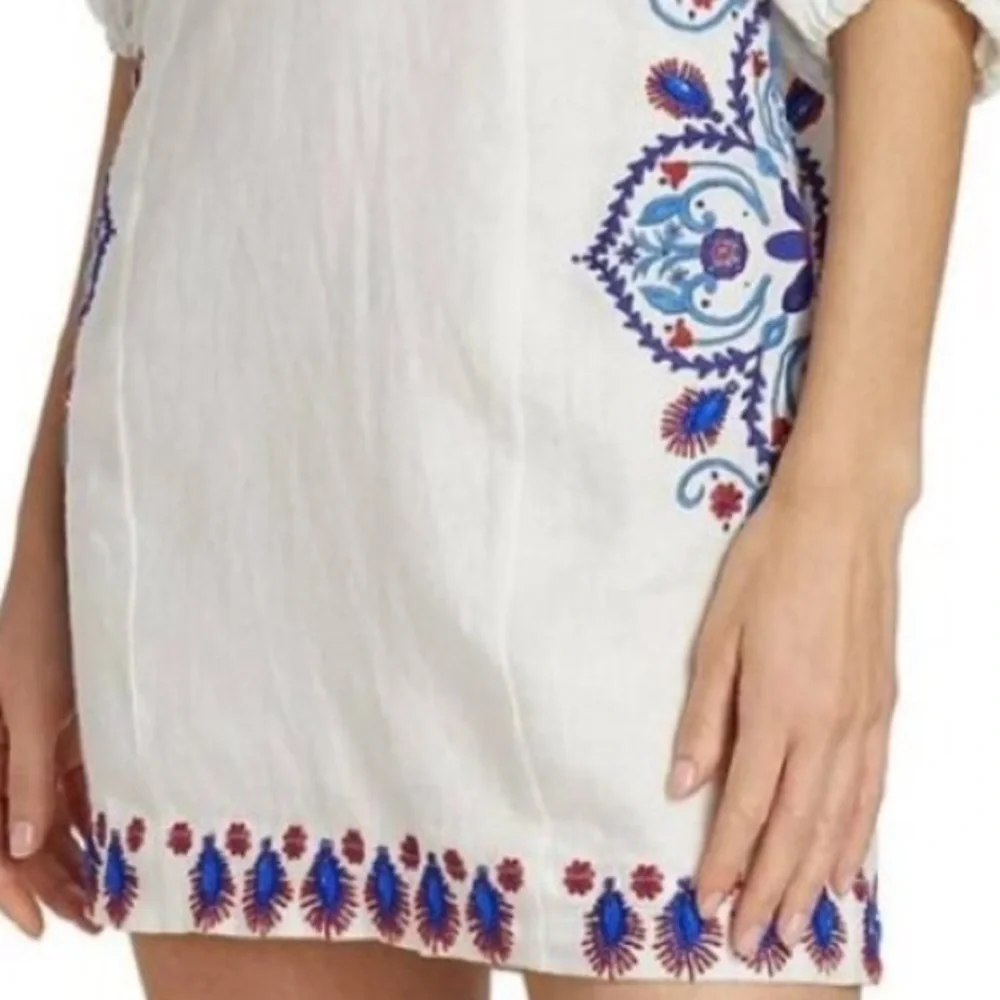 Farm Rio Embroidery Linen Mini - Picture 8 of 13